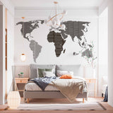 Mapa świata z nałożonym wzorem tekstowym