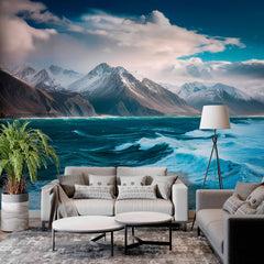 Niestandardowa tapeta burzowych wód i ośnieżonych szczytów