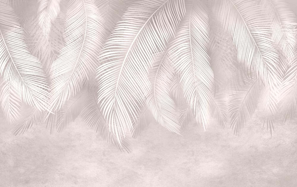 Blushkleurig verenbehang – lichtroze fotobehang met palmbladeren
