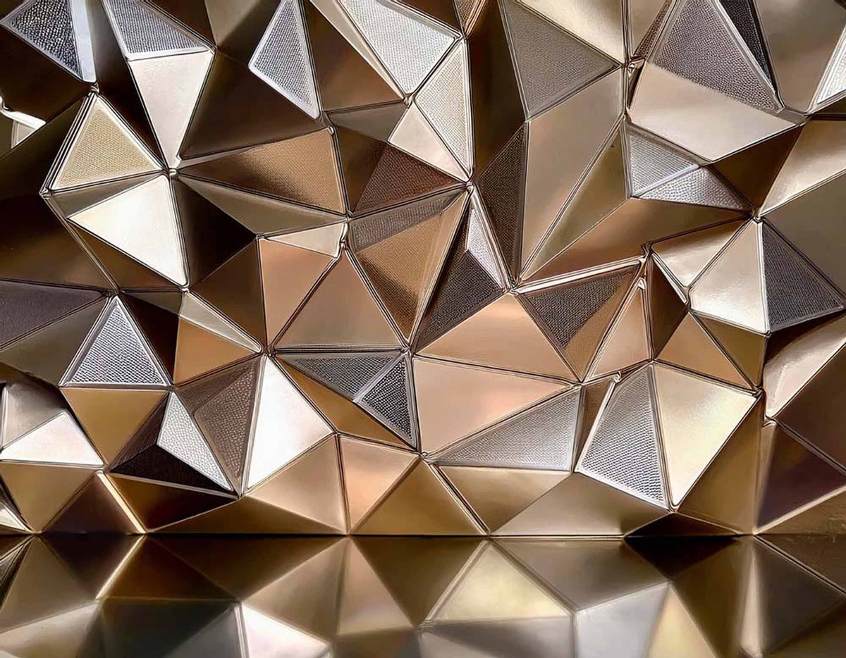 Papier peint géométrique 3D doré – Papier peint panoramique triangles métalliques à facettes