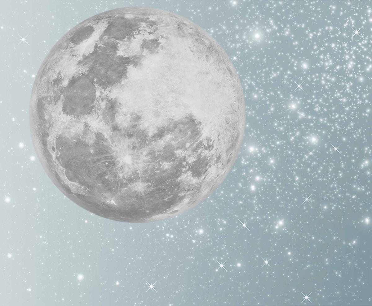 Fototapete Riesiger Vollmond – Mond mit funkelnden Sternen auf Hellblau